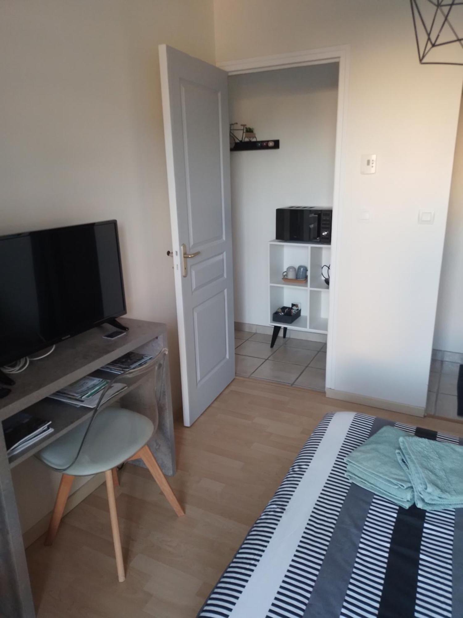 Chambre agréable au calme Saint-Hilaire-Petitville Esterno foto